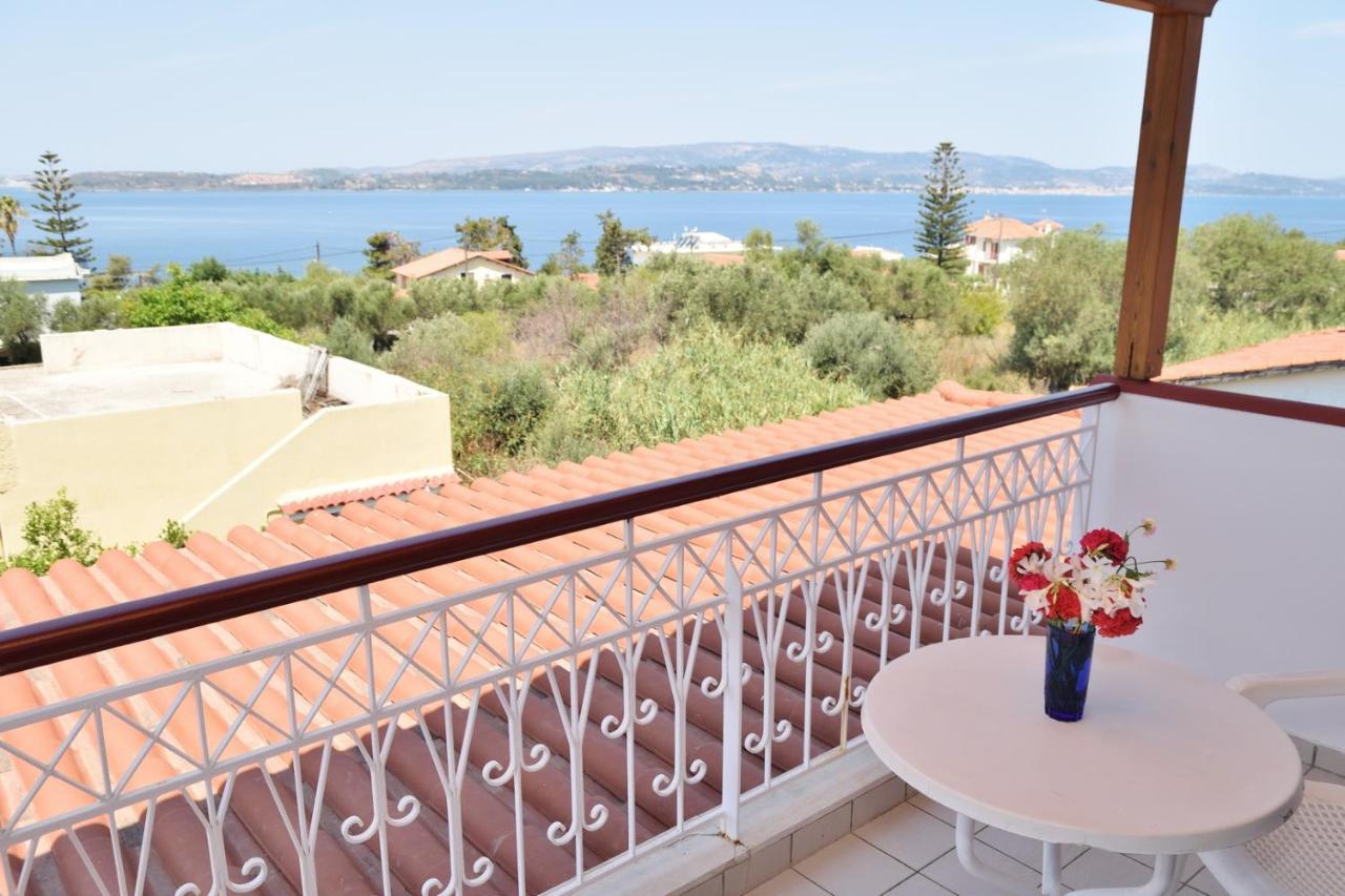Tzivras Villa & Apartments Ласи Екстериор снимка