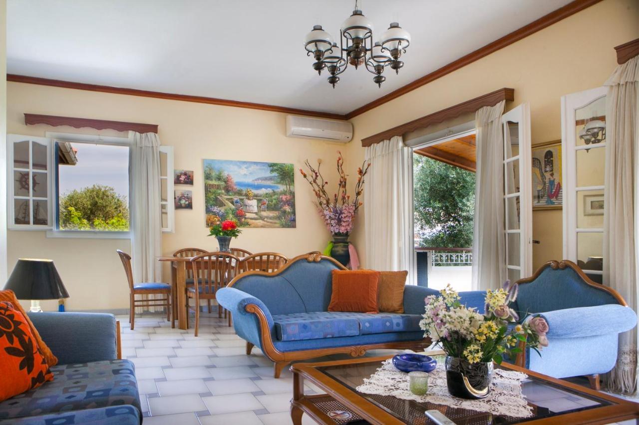 Tzivras Villa & Apartments Ласи Екстериор снимка