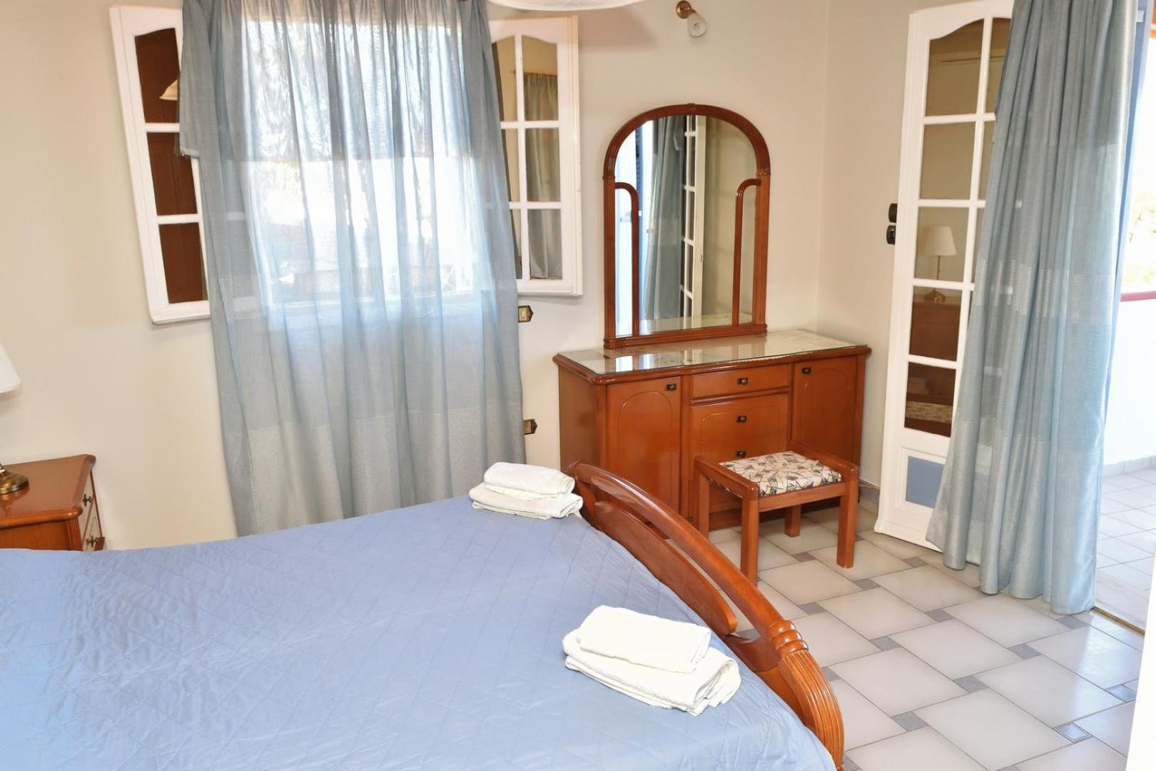 Tzivras Villa & Apartments Ласи Стая снимка