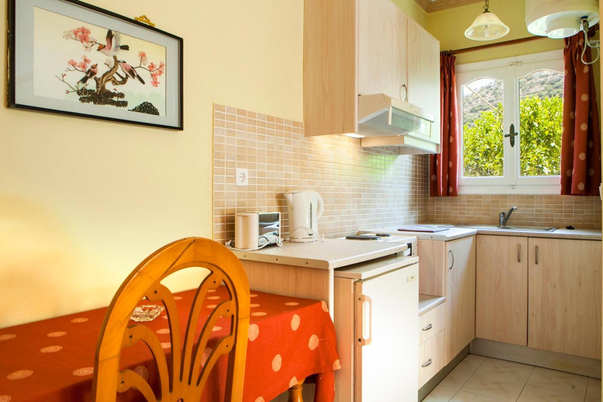 Tzivras Villa & Apartments Ласи Стая снимка